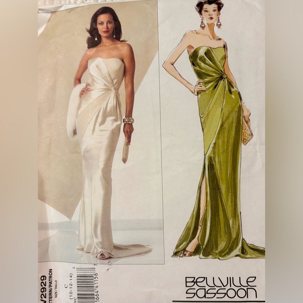 Vogue Uncut Pattern V2929 Asymmetrical Draped Strapless Gown Sizes (10-12-14)